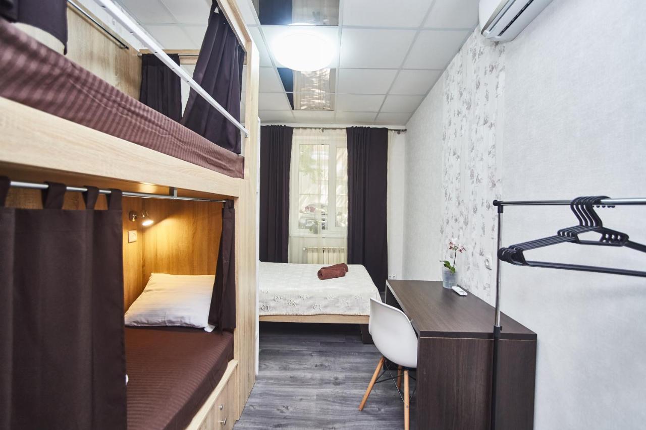אודסה Old Courtyard Hostel מראה חיצוני תמונה